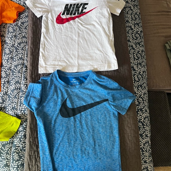 Nike Other - Nike Blue and White Short Sleeve Tees